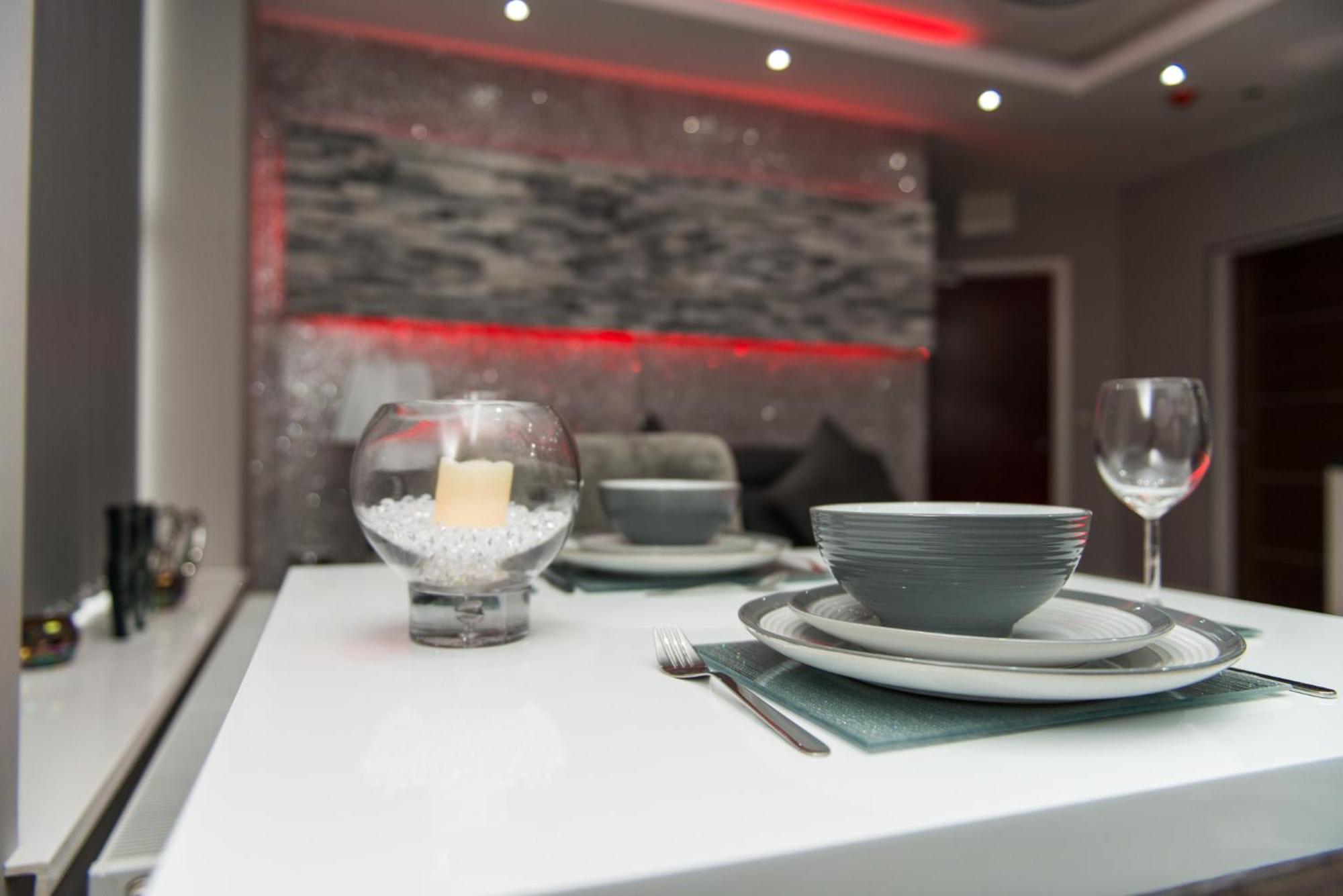 Aphrodite Suites Huddersfield Chambre photo